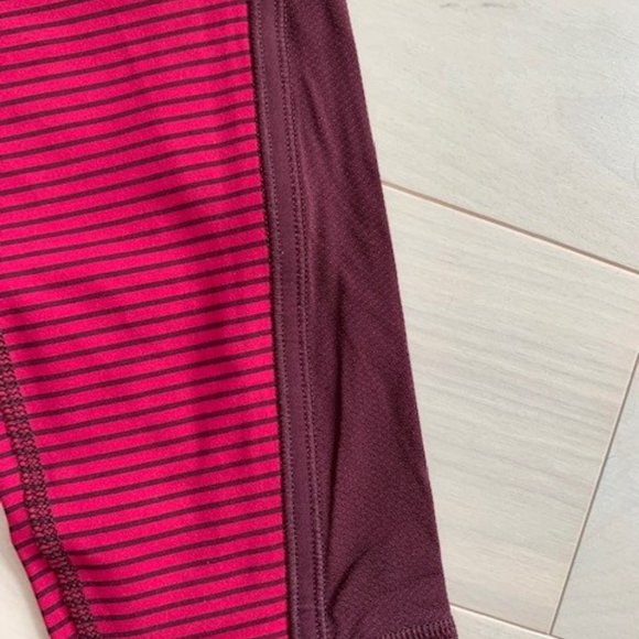 lululemon Inspire Crop II *Luxtreme - Picture 3 of 5